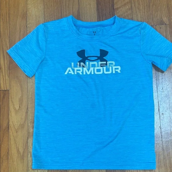 Kid’s Under Armour Light Blue Tee and Black Shorts Combo - Picture 3 of 6